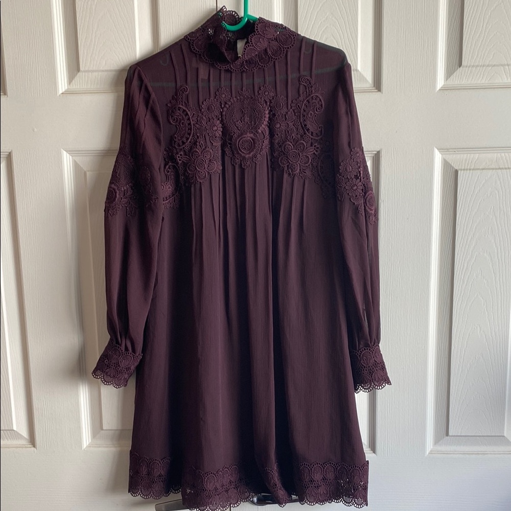 TED Baker London Elegant Lace Detail Burgundy Dress - Picture 7 of 16